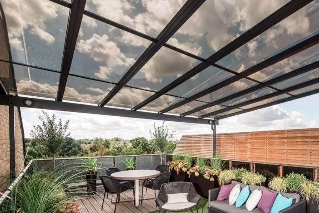 norm-electric-solar-glass