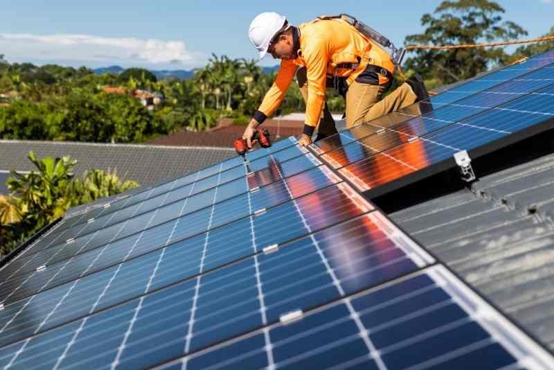 solar battery storage installation London