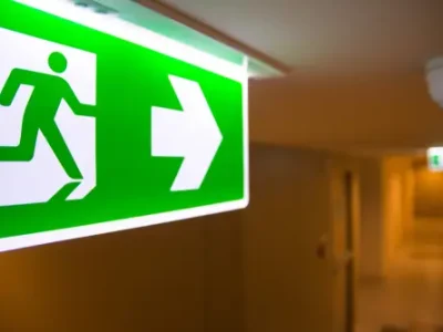 Emergency lighting integration for hmo