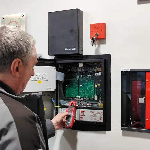 hmo-fire-alarm-panel-installation-london