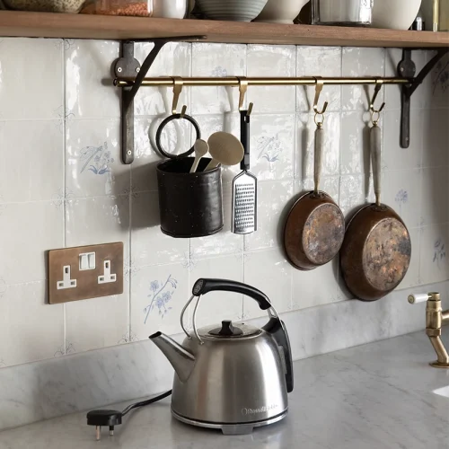 kitchen-socket-installation-london